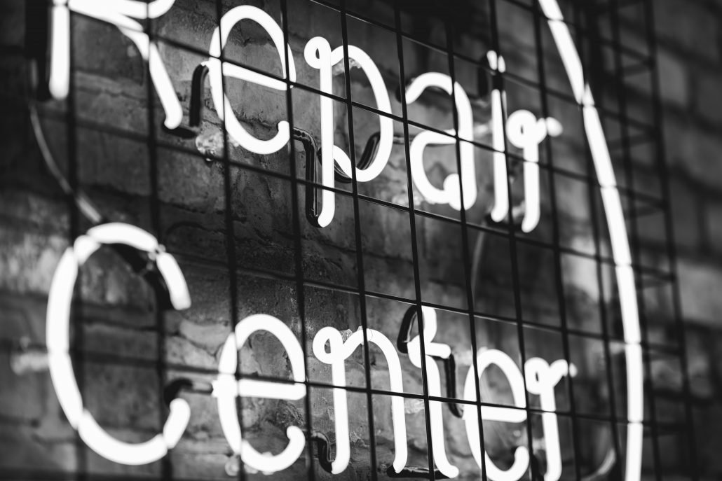 Repair center sign