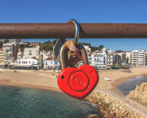 heart lock on bridge