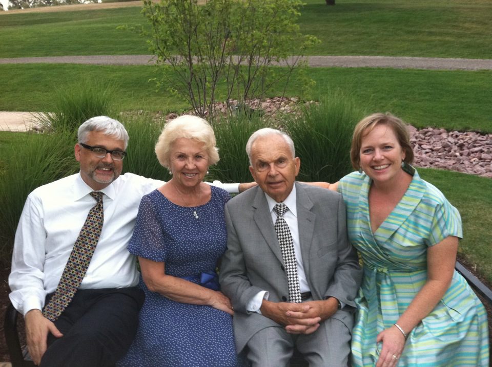 Gordon with family on bench